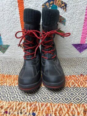Storm by Cougar Winter Boots Woman's Size 9